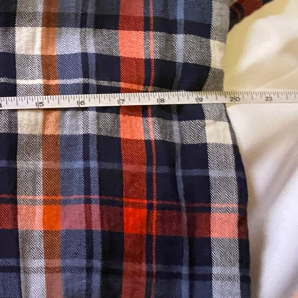 Universal Threads Good Co. Women's Flannel Shirt Dress with Belt - Picture 4 of 5